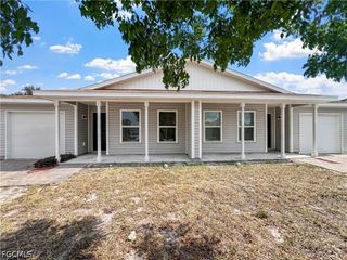 18321 Gibraltar LN, Lehigh Acres, FL 33936