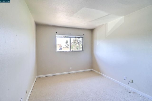 126 Woodview Ct, Martinez, CA 94553