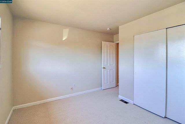 126 Woodview Ct, Martinez, CA 94553