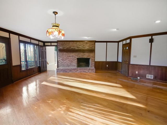 100 Kirkwood Place, Spartanburg, SC 29306