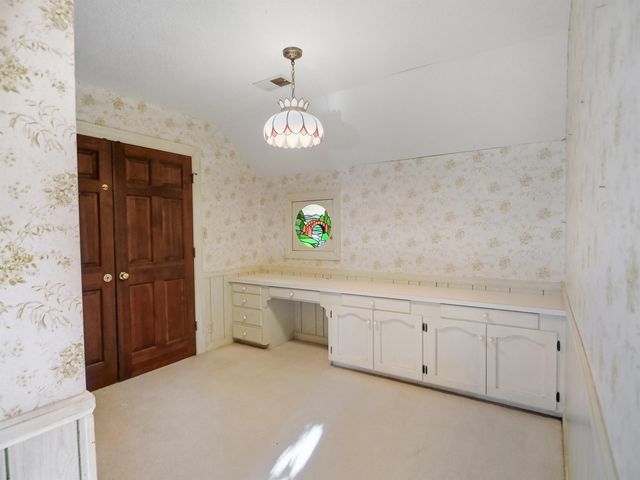 100 Kirkwood Place, Spartanburg, SC 29306