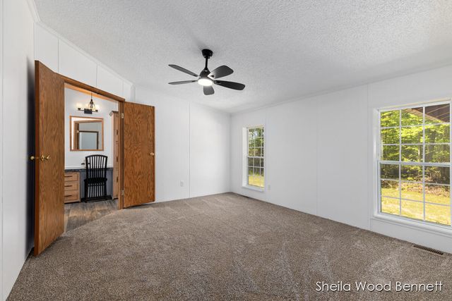 7838 E 80th Street, Howard City, MI 49329