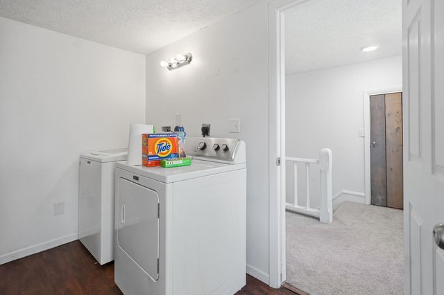 6512 Clay Street, Thompson, OH 44086