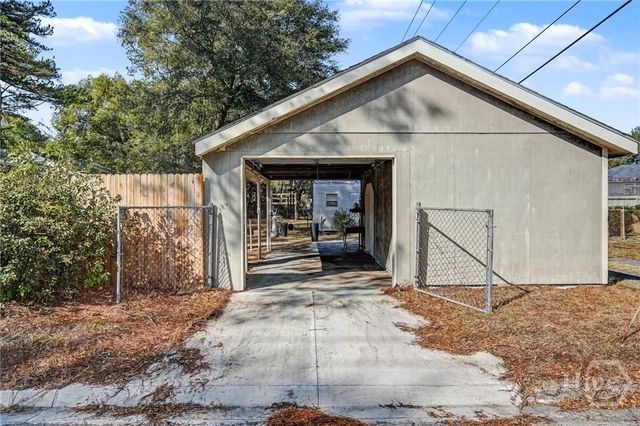 2224 E 38th Street, Savannah, GA 31404