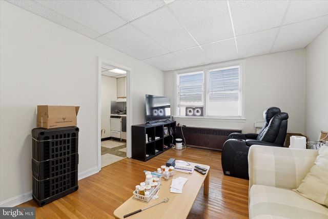 828 FAIRFAX RD, Drexel Hill, PA 19026