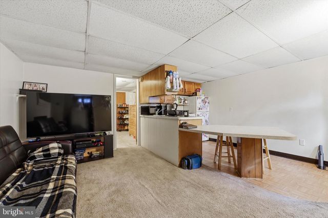 828 FAIRFAX RD, Drexel Hill, PA 19026