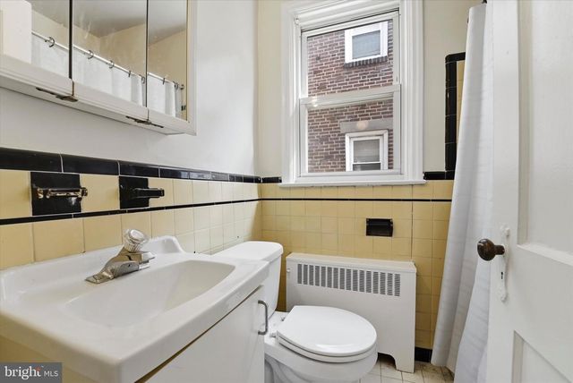 828 FAIRFAX RD, Drexel Hill, PA 19026