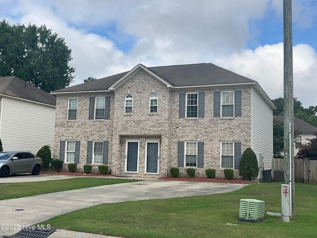 4228 Brook Creek Lane A, Greenville, NC 27858