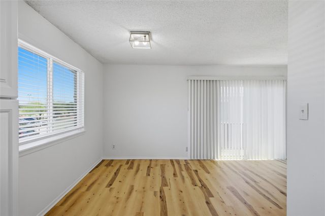 2707 Windswept CV 201, Austin, TX 78745