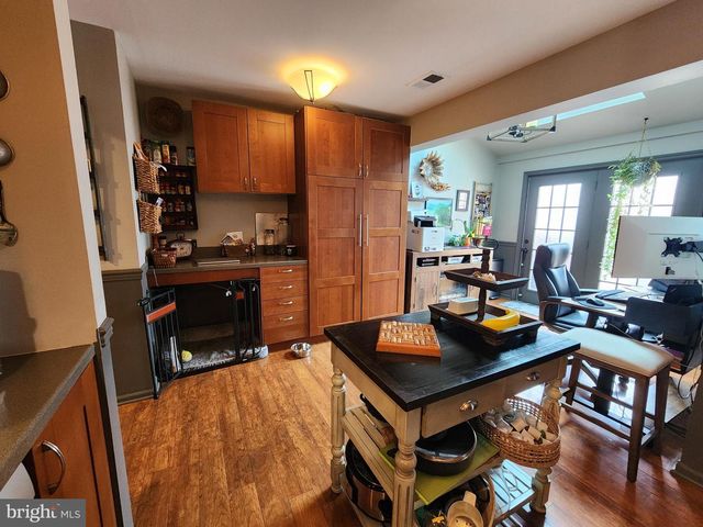 163 LEEDOM WAY, Newtown, PA 18940