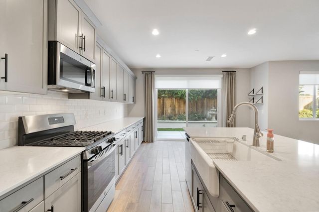 4415 Horizon Drive, Madera, CA 93636