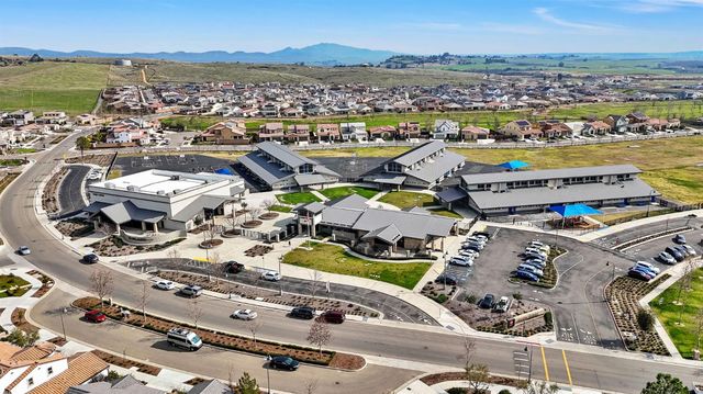 4415 Horizon Drive, Madera, CA 93636