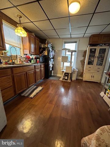 139 E CATHERINE ST, Chambersburg, PA 17201