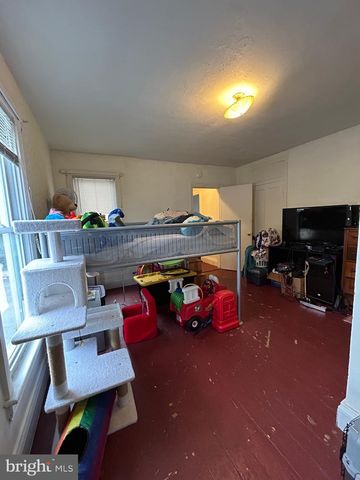 139 E CATHERINE ST, Chambersburg, PA 17201