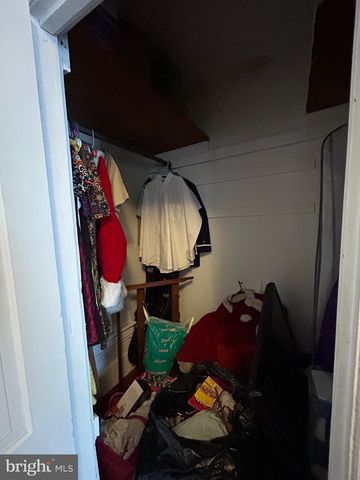 139 E CATHERINE ST, Chambersburg, PA 17201