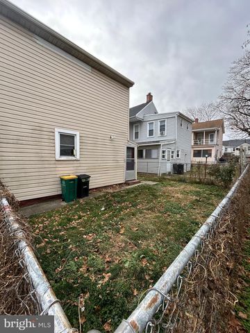 139 E CATHERINE ST, Chambersburg, PA 17201