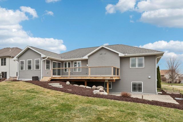 208 Steeple COURT, Johnson Creek, WI 53038