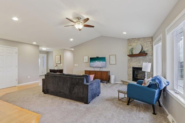 208 Steeple COURT, Johnson Creek, WI 53038