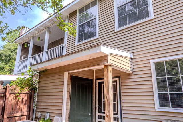 2173 Plantation Ln, Baton Rouge, LA 70820