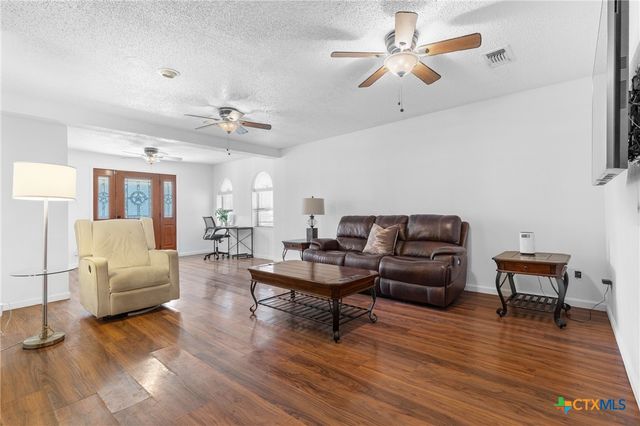 4 Canyon Circle, Belton, TX 76513