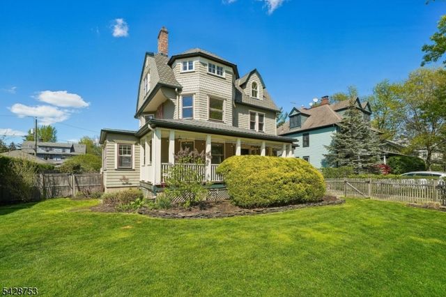 215 Inwood Ave, Montclair Twp., NJ 07043