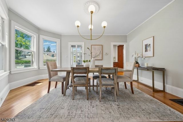 215 Inwood Ave, Montclair Twp., NJ 07043