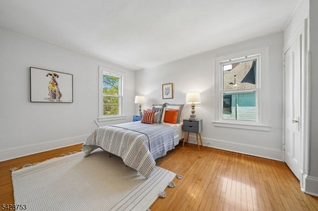 215 Inwood Ave, Montclair Twp., NJ 07043