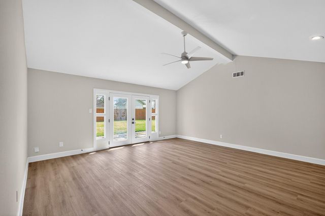 5743 Ludington Drive, Houston, TX 77035