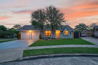 5743 Ludington Drive, Houston, TX 77035