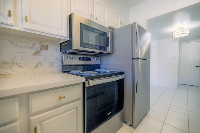 1650 N 87th Terrace Unit 27B, Scottsdale, AZ 85257