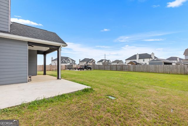 215 Weeping Moss Way, Kathleen, GA 31047