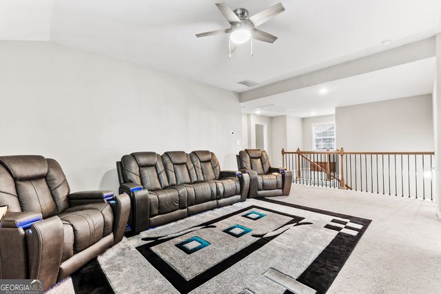 215 Weeping Moss Way, Kathleen, GA 31047