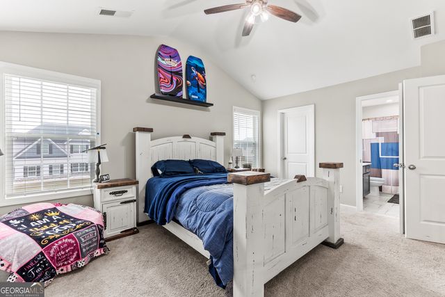 215 Weeping Moss Way, Kathleen, GA 31047