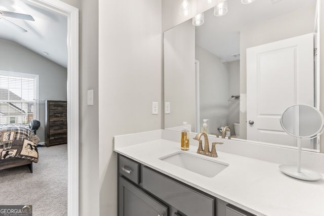 215 Weeping Moss Way, Kathleen, GA 31047