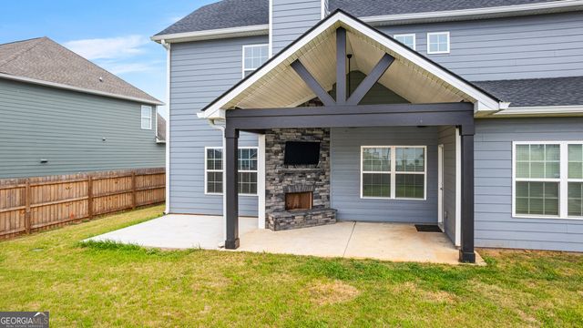 215 Weeping Moss Way, Kathleen, GA 31047