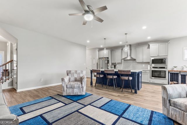 215 Weeping Moss Way, Kathleen, GA 31047