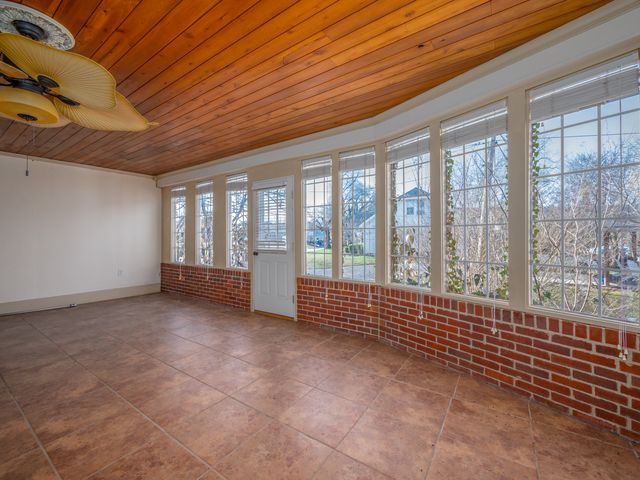 709 Main Street, West Liberty, KY 41472