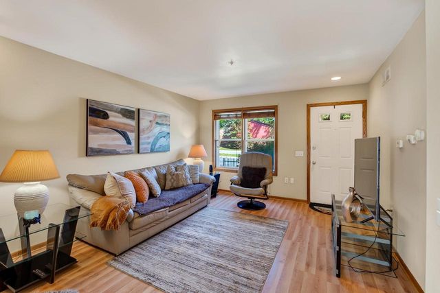 6609 Raymond Road, Madison, WI 53711