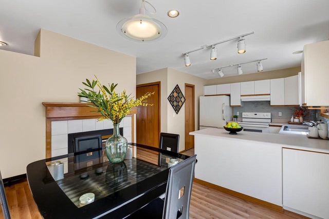 6609 Raymond Road, Madison, WI 53711