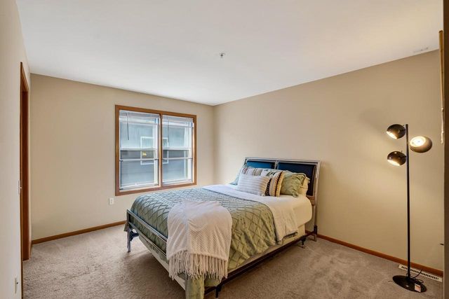 6609 Raymond Road, Madison, WI 53711