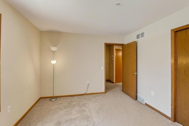 6609 Raymond Road, Madison, WI 53711