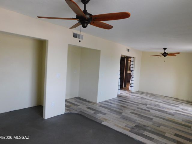 1501 W Calle Concordia, Oro Valley, AZ 85704