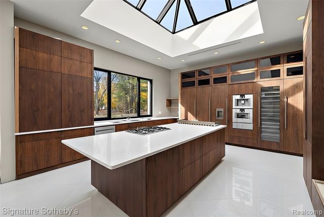 625 Fairbrook Street, Northville, MI 48167