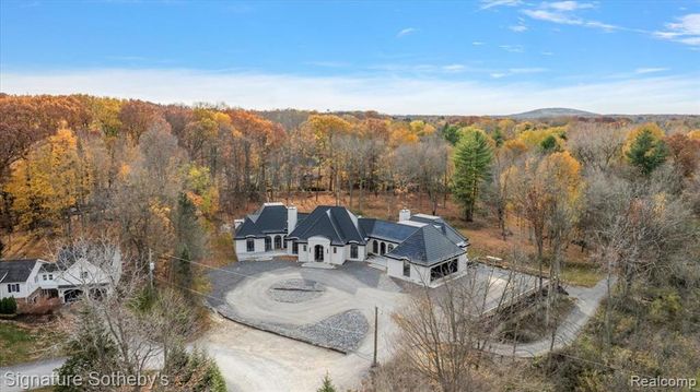 625 Fairbrook Street, Northville, MI 48167