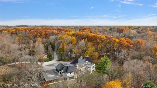 625 Fairbrook Street, Northville, MI 48167