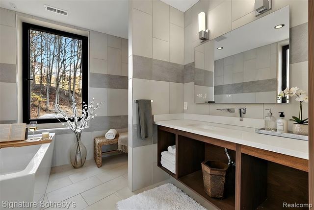 625 Fairbrook Street, Northville, MI 48167