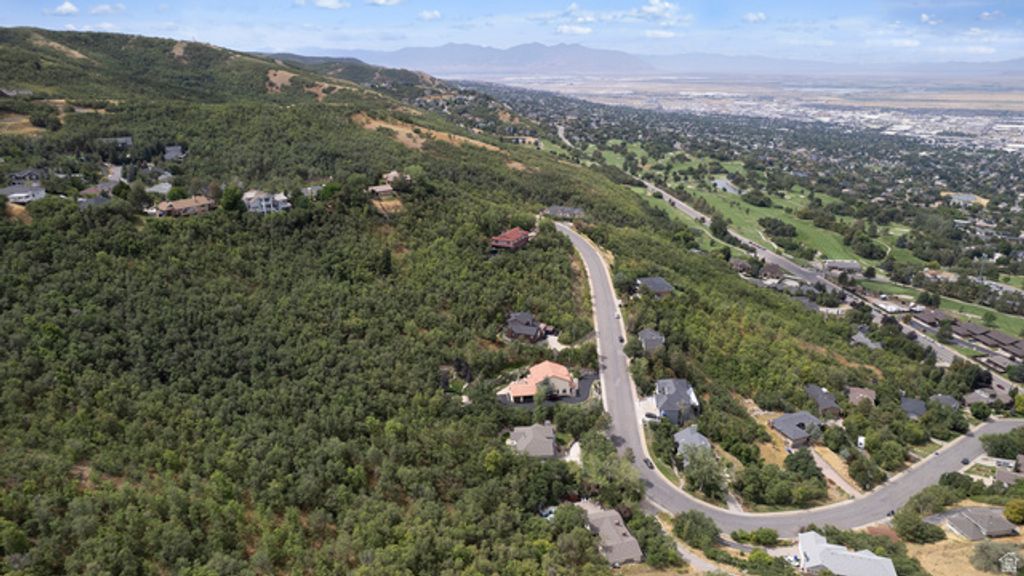2461 S Maple Hills Dr Unit 24, Bountiful, UT 84010 — photo 3