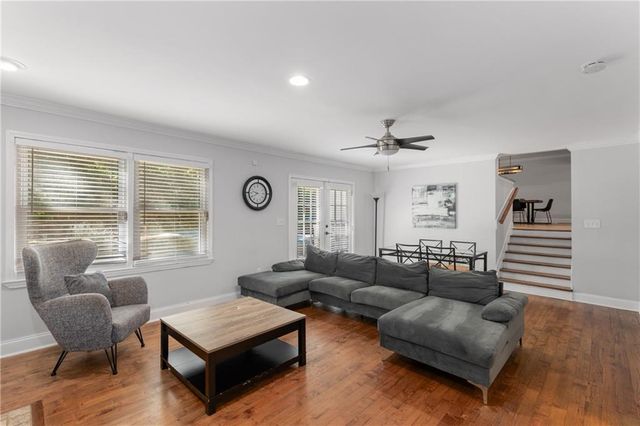 3307 Pointe Bleue Ct, Decatur, GA 30034