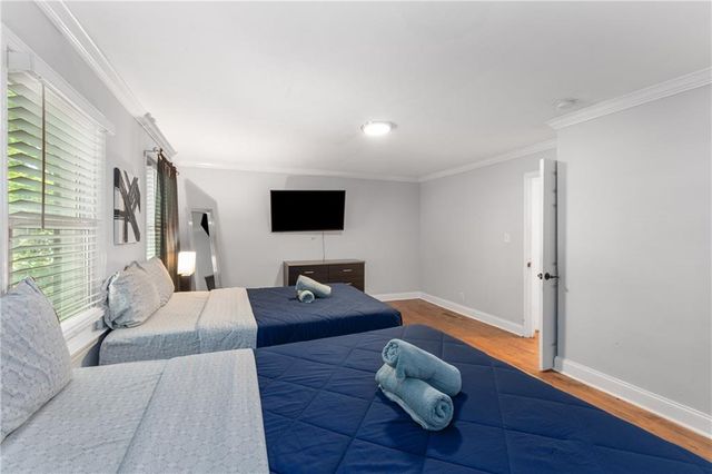 3307 Pointe Bleue Ct, Decatur, GA 30034