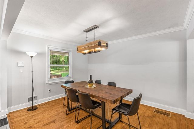 3307 Pointe Bleue Ct, Decatur, GA 30034